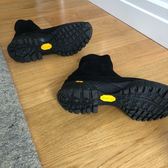 1017 ALYX Men’s Black Hiking Boot Stretch-knit - Picture 6 of 13